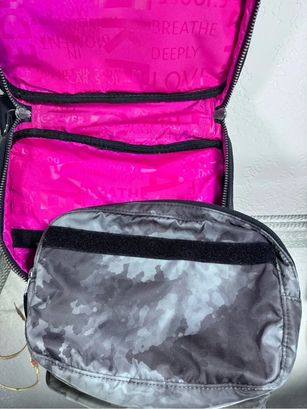 Lululemon Gym Essentials Kit Deep Coal Creekside Camo